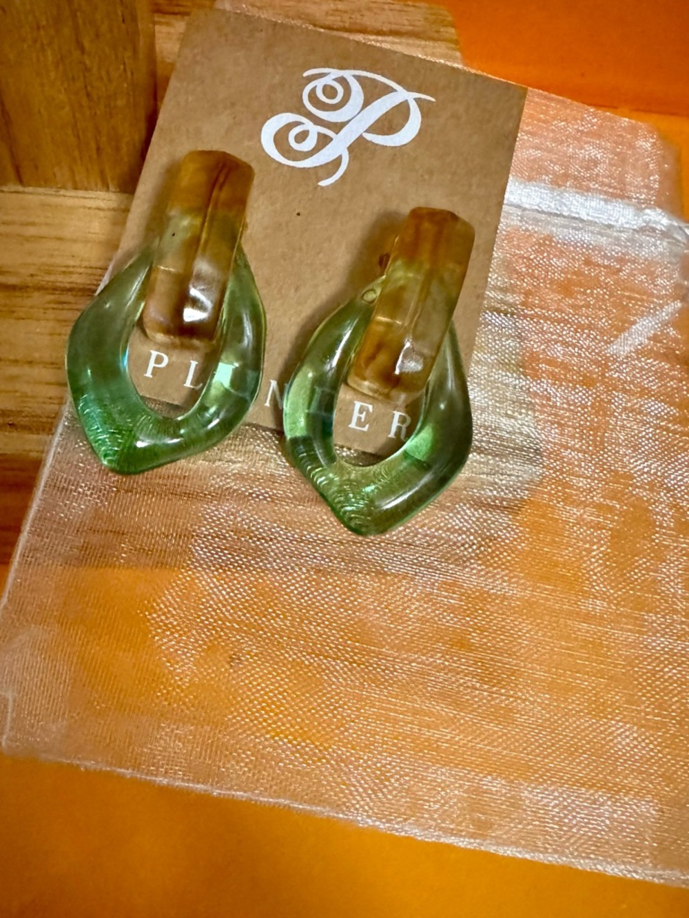 Plunder Green Tan Acrylic Earrings Drop Dangle Design New in Package + Pouch